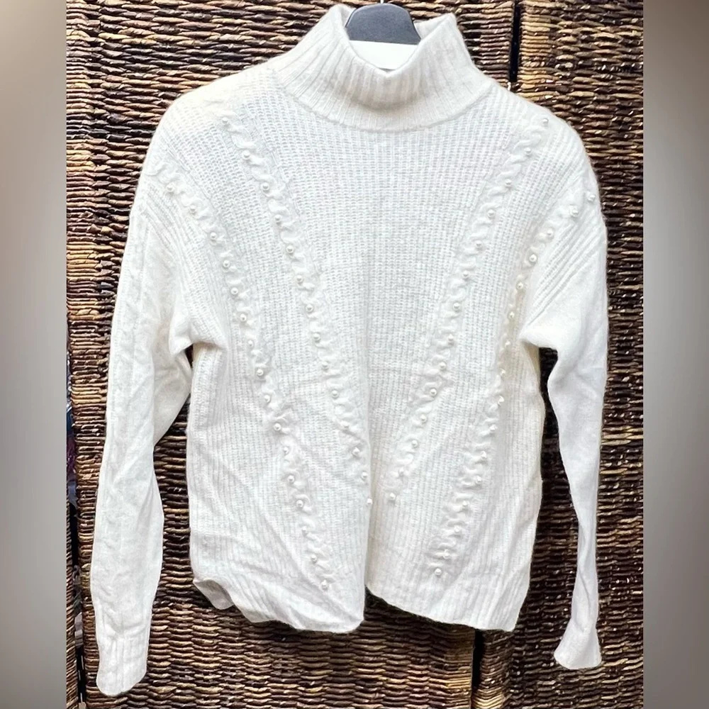 Autumn Cashmere Cream Turtleneck Sweater-‎ Pearls woven in, Medium